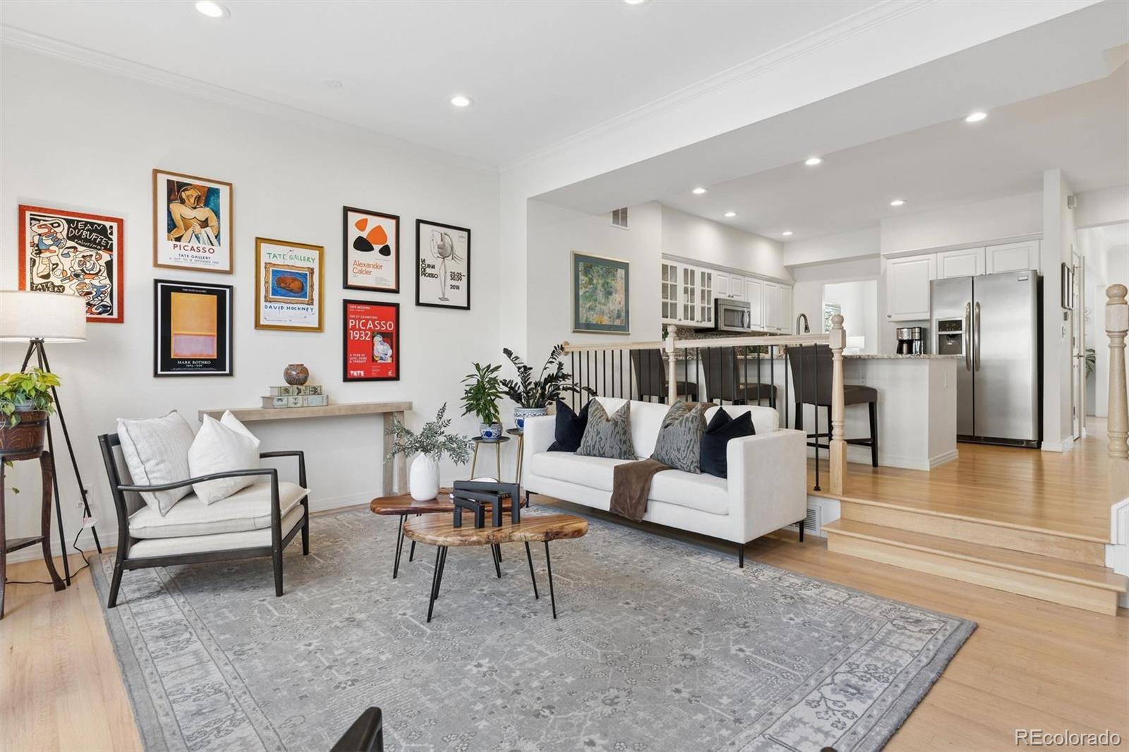 MLS Image #14 for 122  jackson street,denver, Colorado