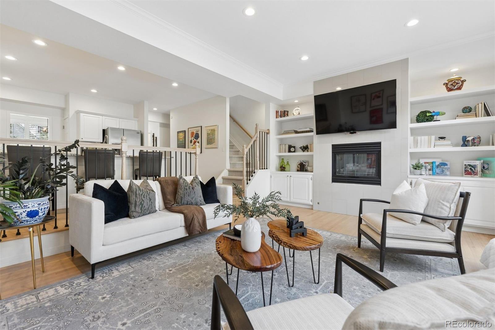 MLS Image #15 for 122  jackson street,denver, Colorado