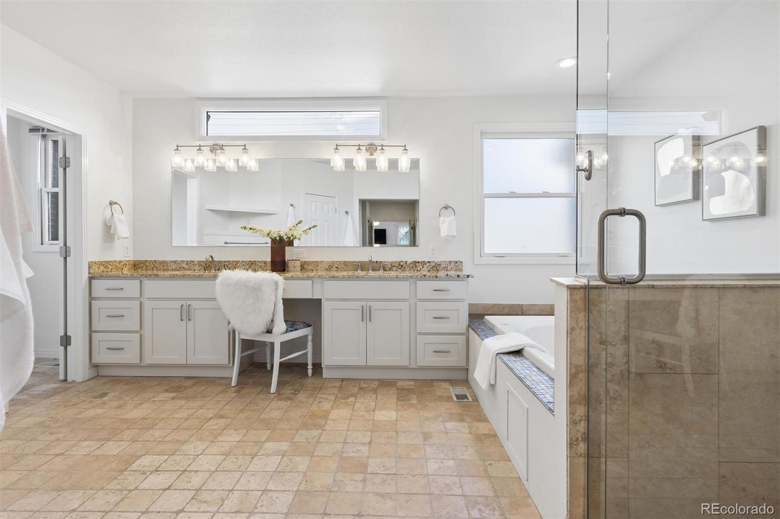 MLS Image #23 for 122  jackson street,denver, Colorado