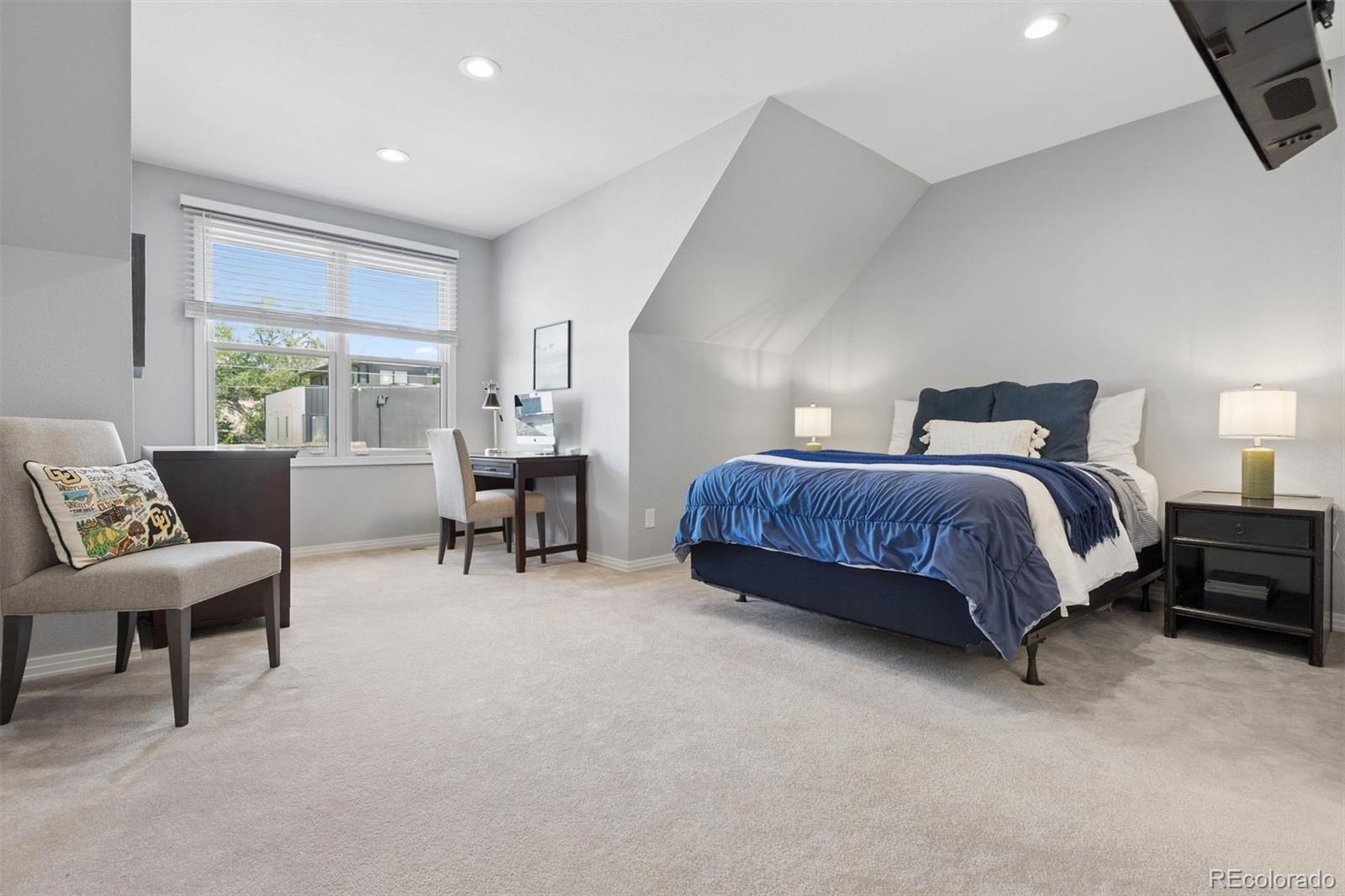 MLS Image #31 for 122  jackson street,denver, Colorado