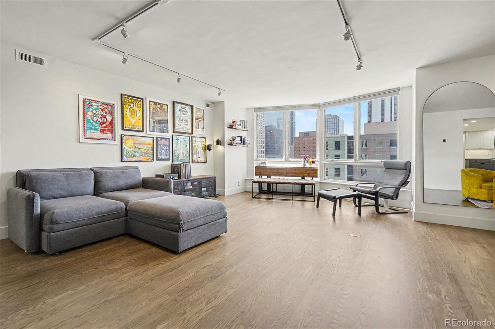 MLS Image #12 for 1777  larimer street,denver, Colorado