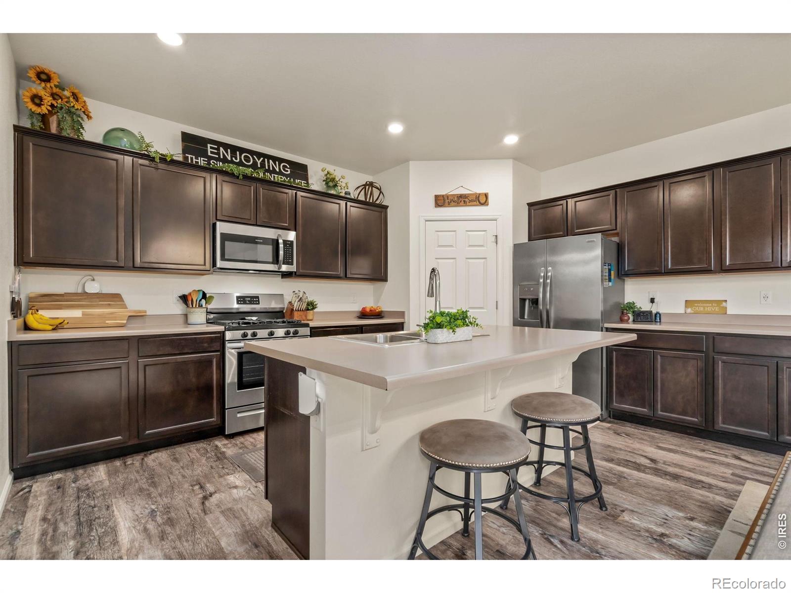 MLS Image #15 for 323  central avenue,severance, Colorado