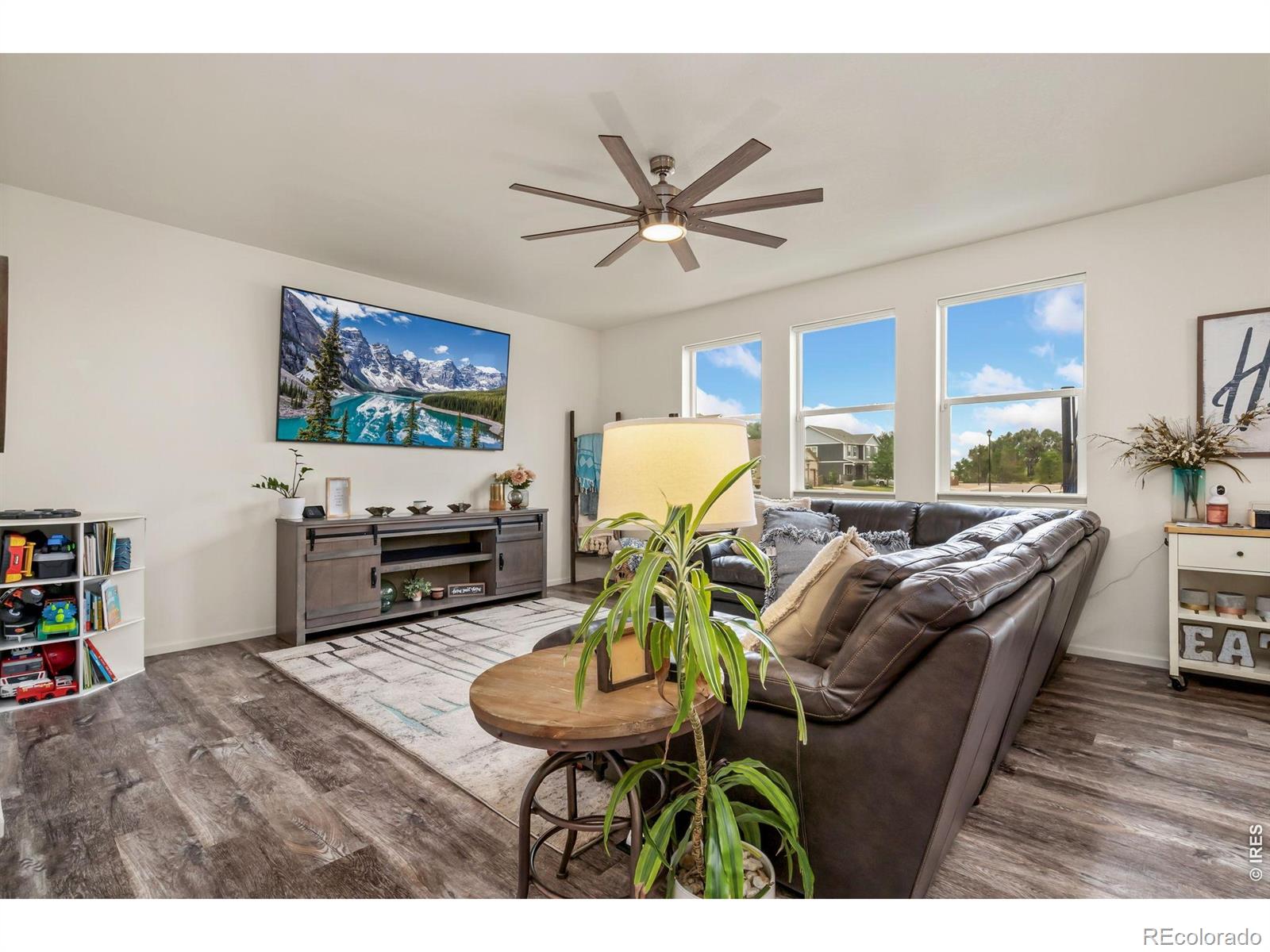 MLS Image #7 for 323  central avenue,severance, Colorado