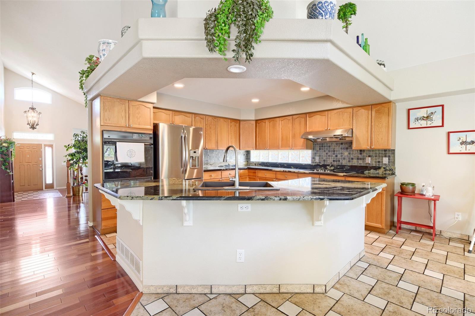 MLS Image #12 for 10083  oak leaf way,littleton, Colorado