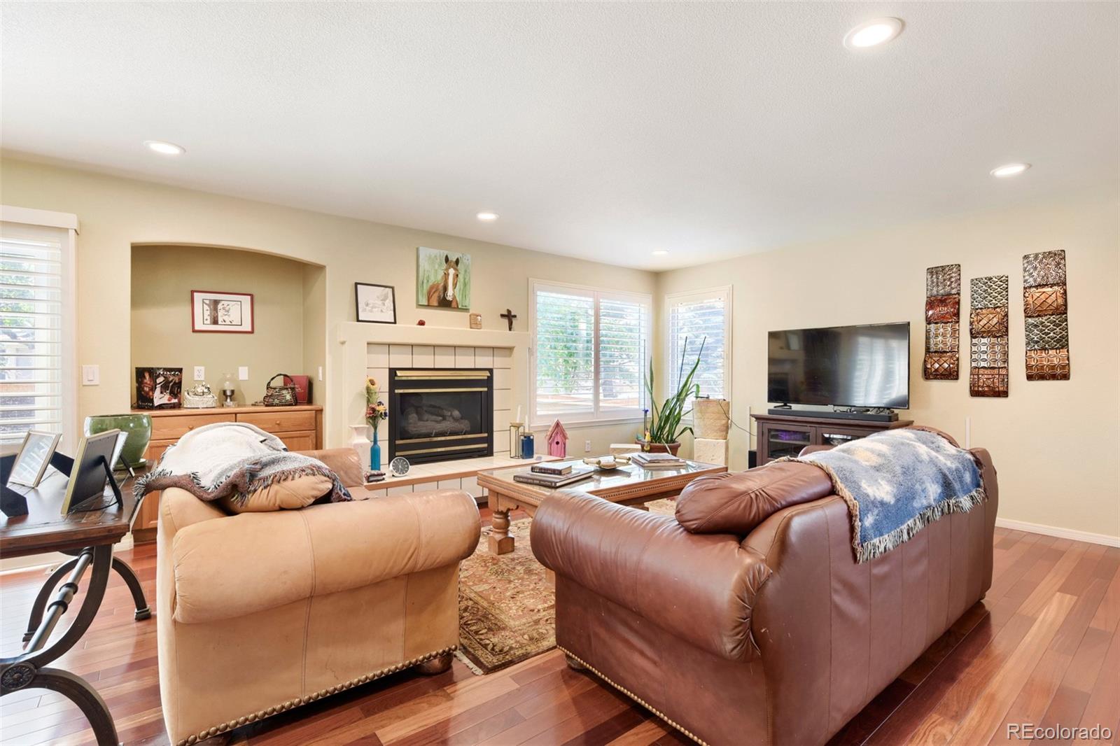 MLS Image #6 for 10083  oak leaf way,littleton, Colorado