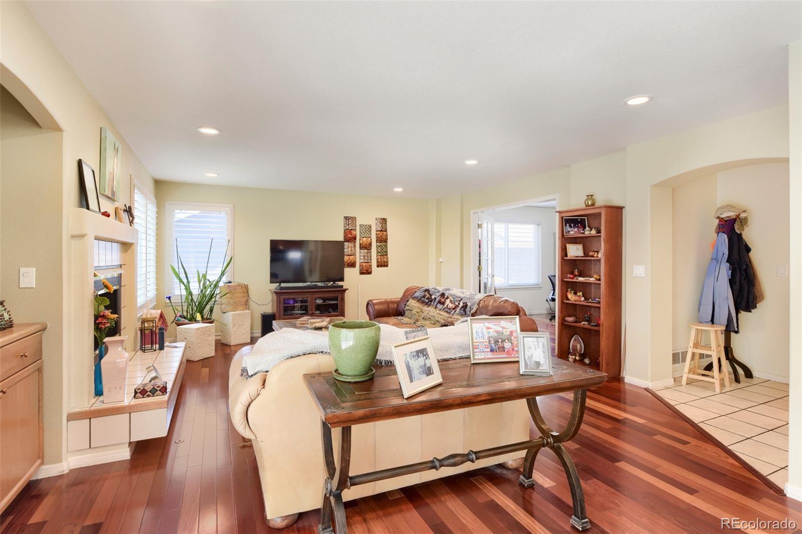 MLS Image #8 for 10083  oak leaf way,littleton, Colorado