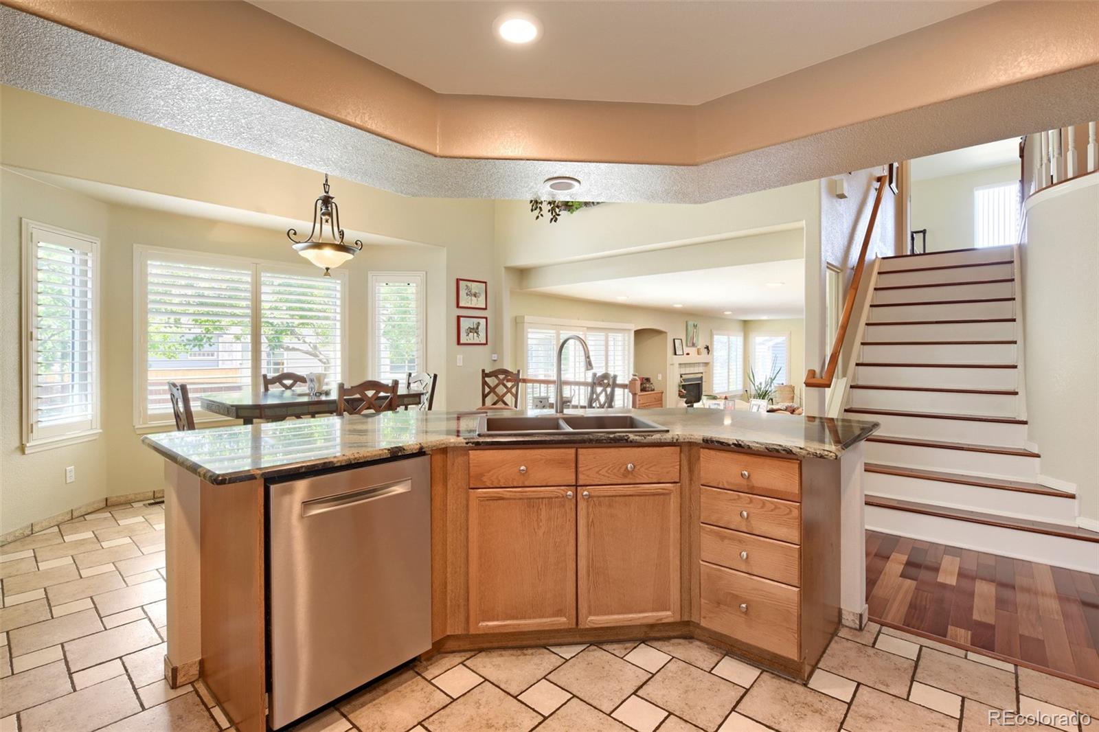 MLS Image #9 for 10083  oak leaf way,littleton, Colorado