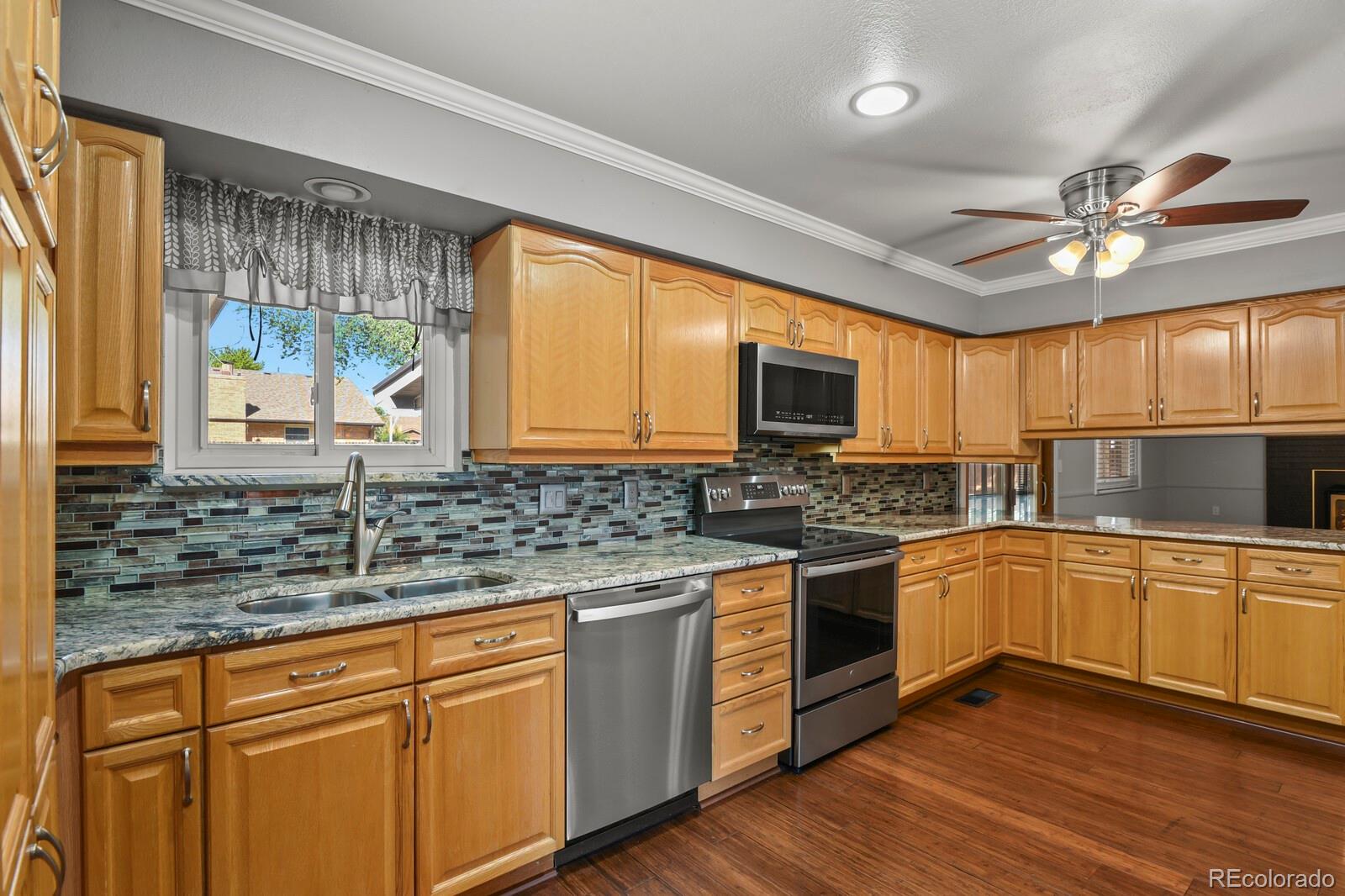 MLS Image #6 for 9993  appletree place,thornton, Colorado
