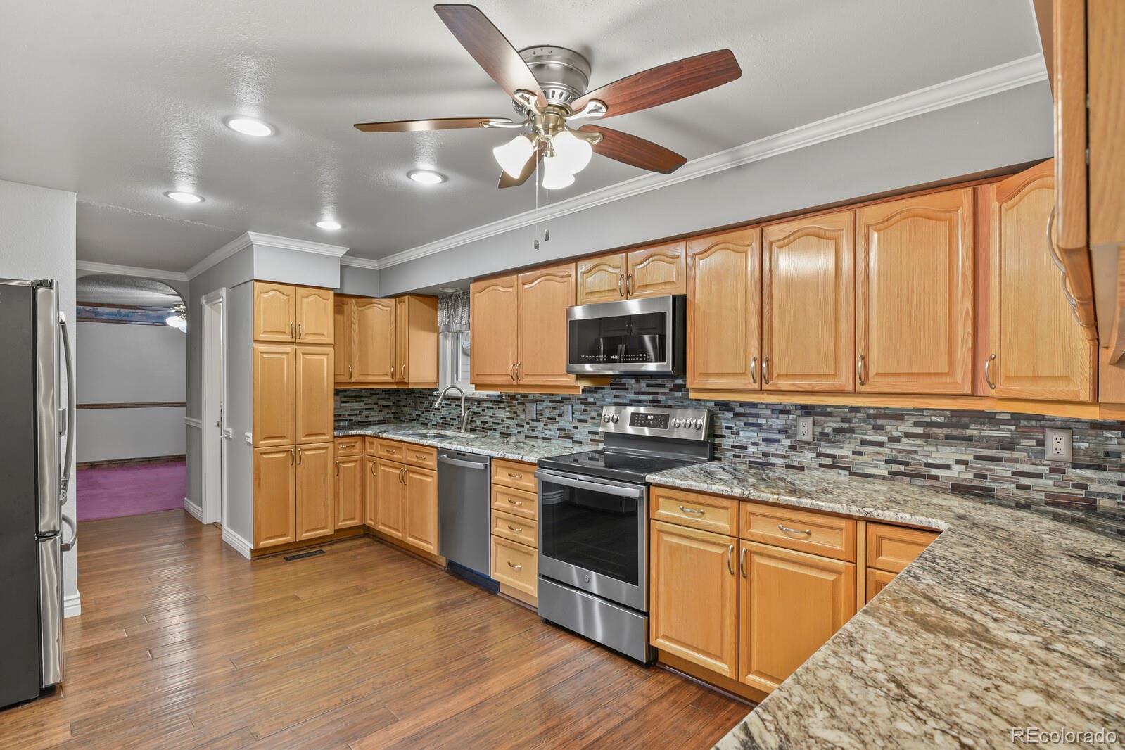 MLS Image #8 for 9993  appletree place,thornton, Colorado