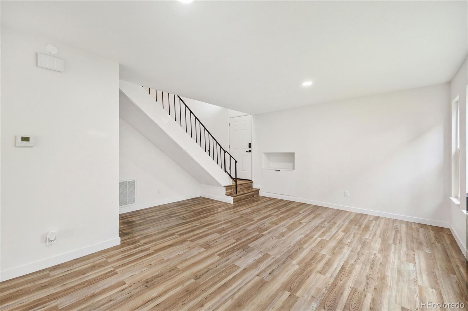 MLS Image #2 for 1347 s crystal way,aurora, Colorado