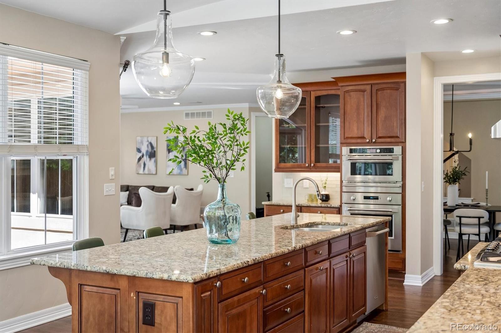 MLS Image #14 for 2475 s garfield street,denver, Colorado