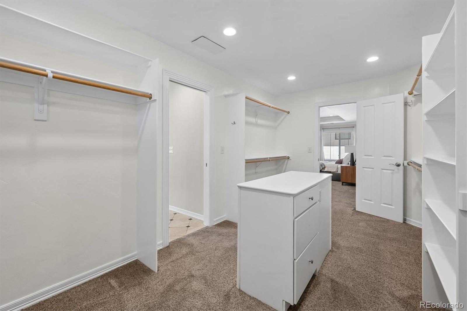 MLS Image #28 for 2475 s garfield street,denver, Colorado