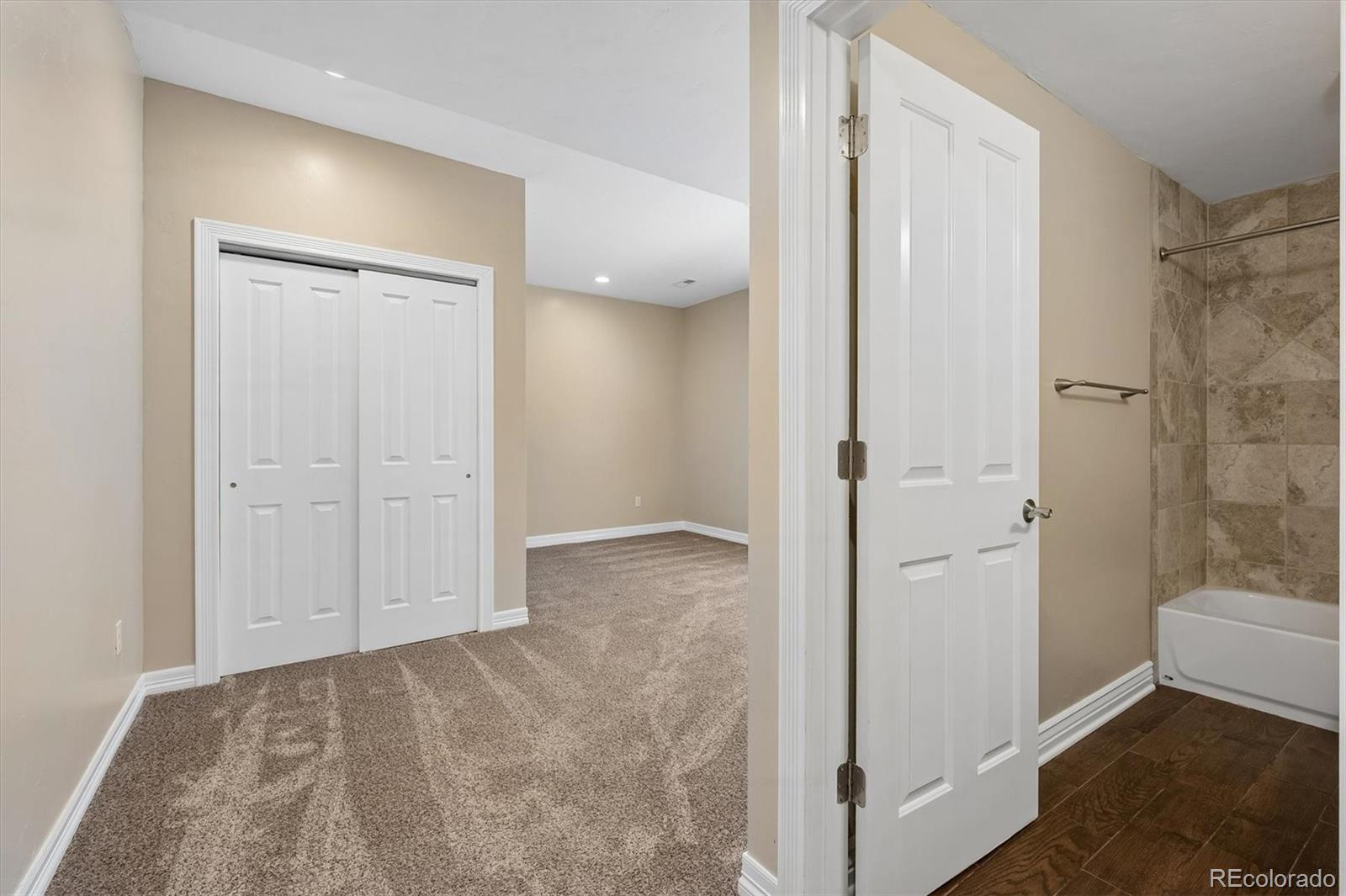 MLS Image #41 for 2475 s garfield street,denver, Colorado