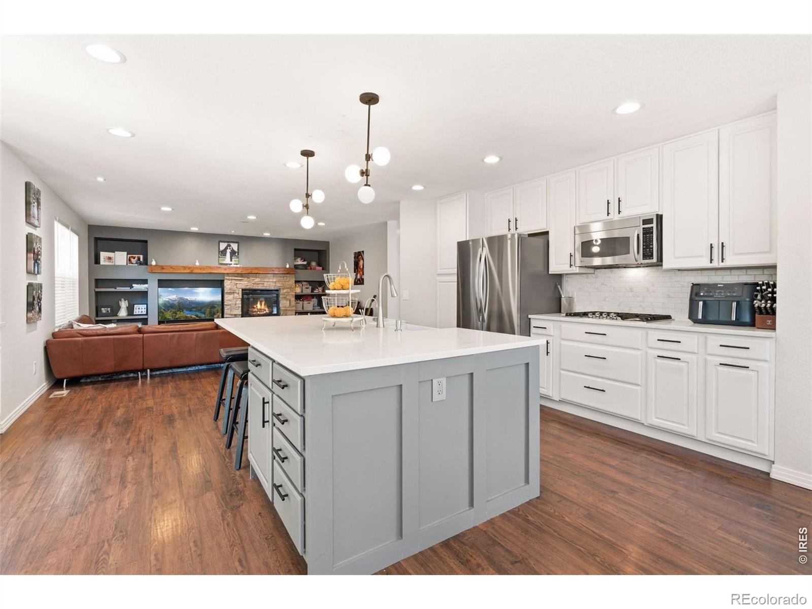 MLS Image #14 for 14363  waterside lane,broomfield, Colorado