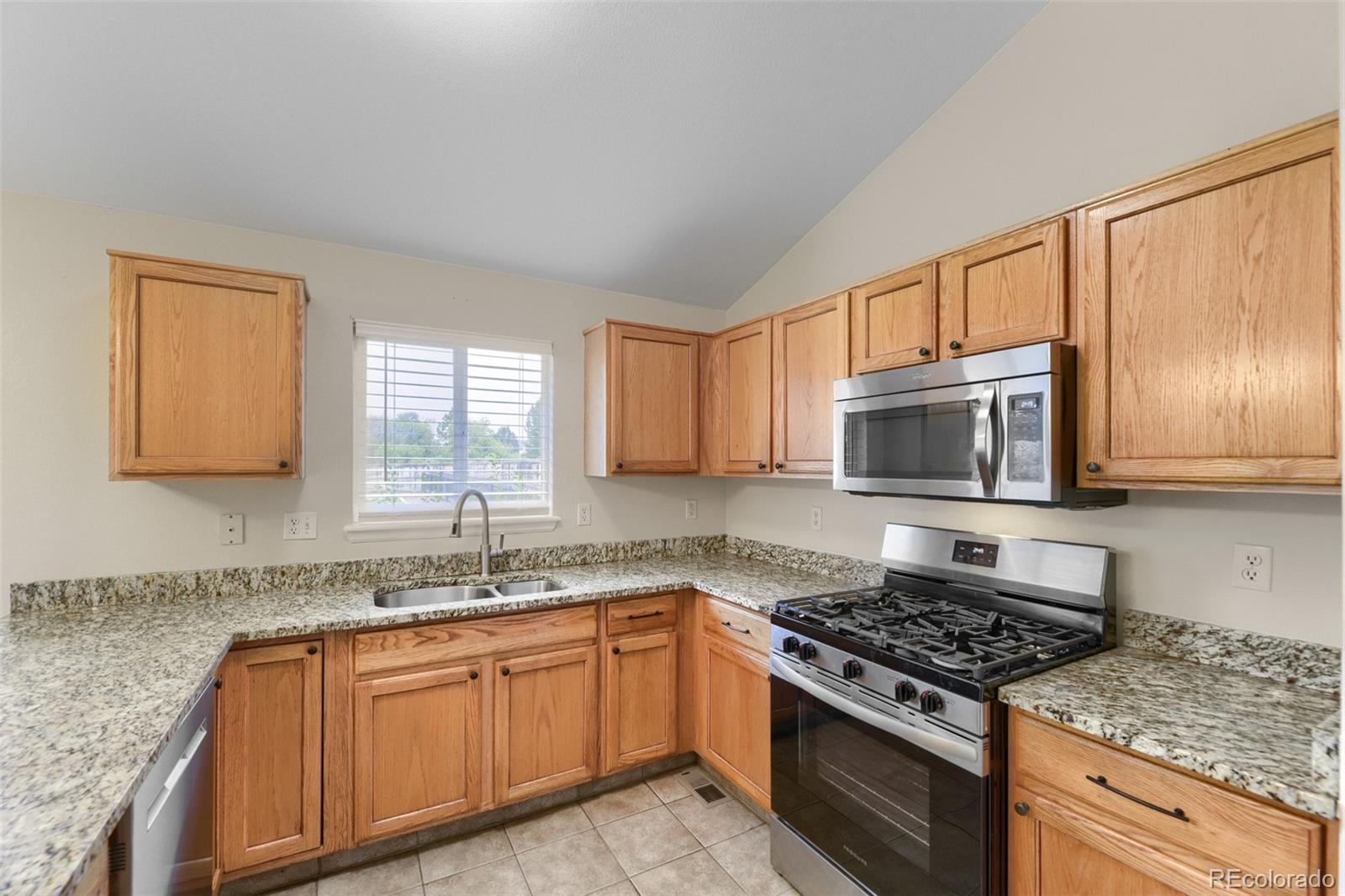 MLS Image #6 for 11208  day star court,parker, Colorado