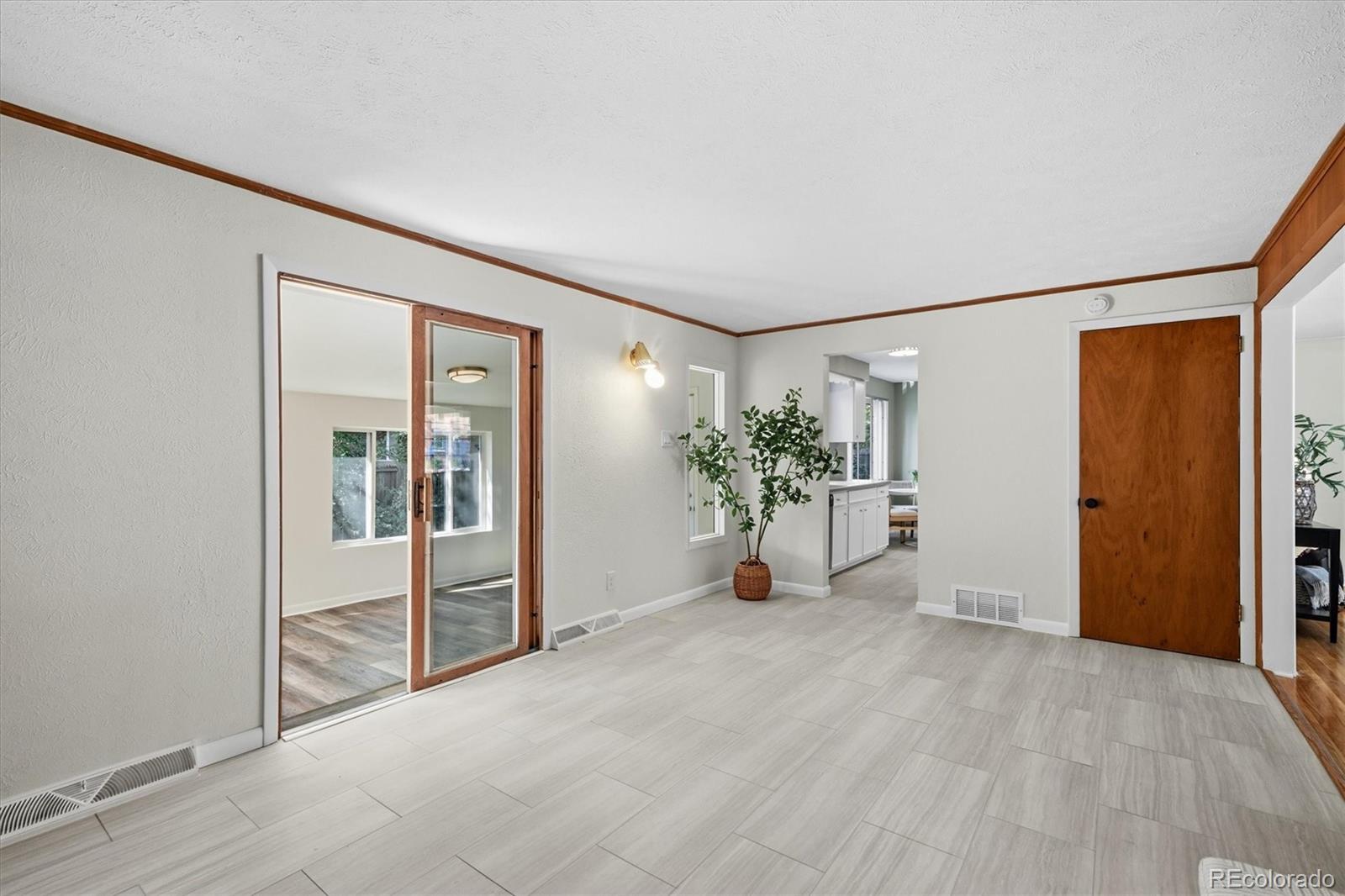 MLS Image #26 for 10970 w 65th avenue,arvada, Colorado