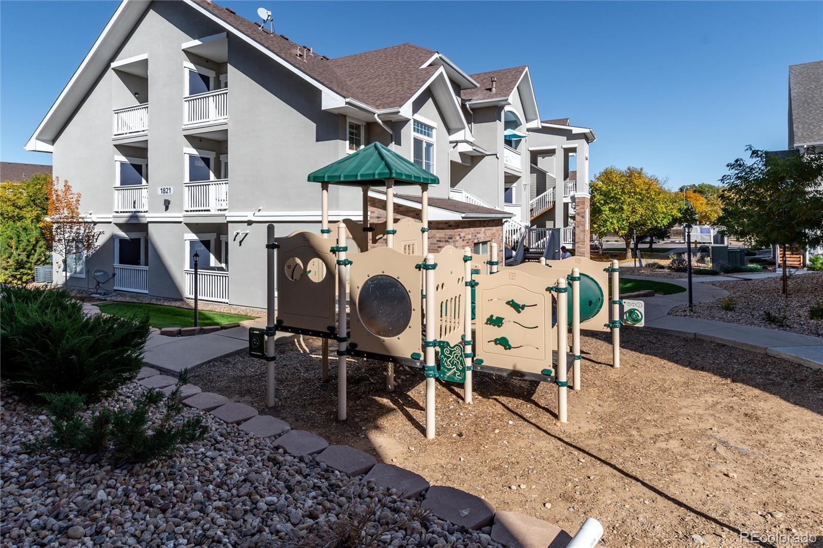 MLS Image #12 for 1861 s dunkirk street,aurora, Colorado