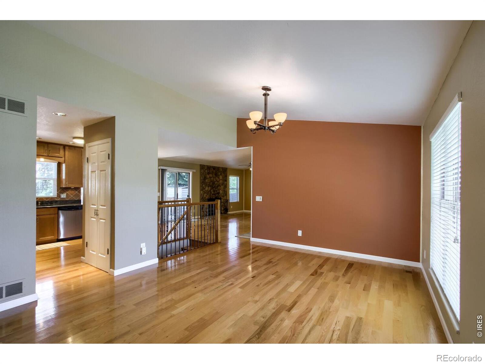 MLS Image #2 for 661 w chestnut court,louisville, Colorado
