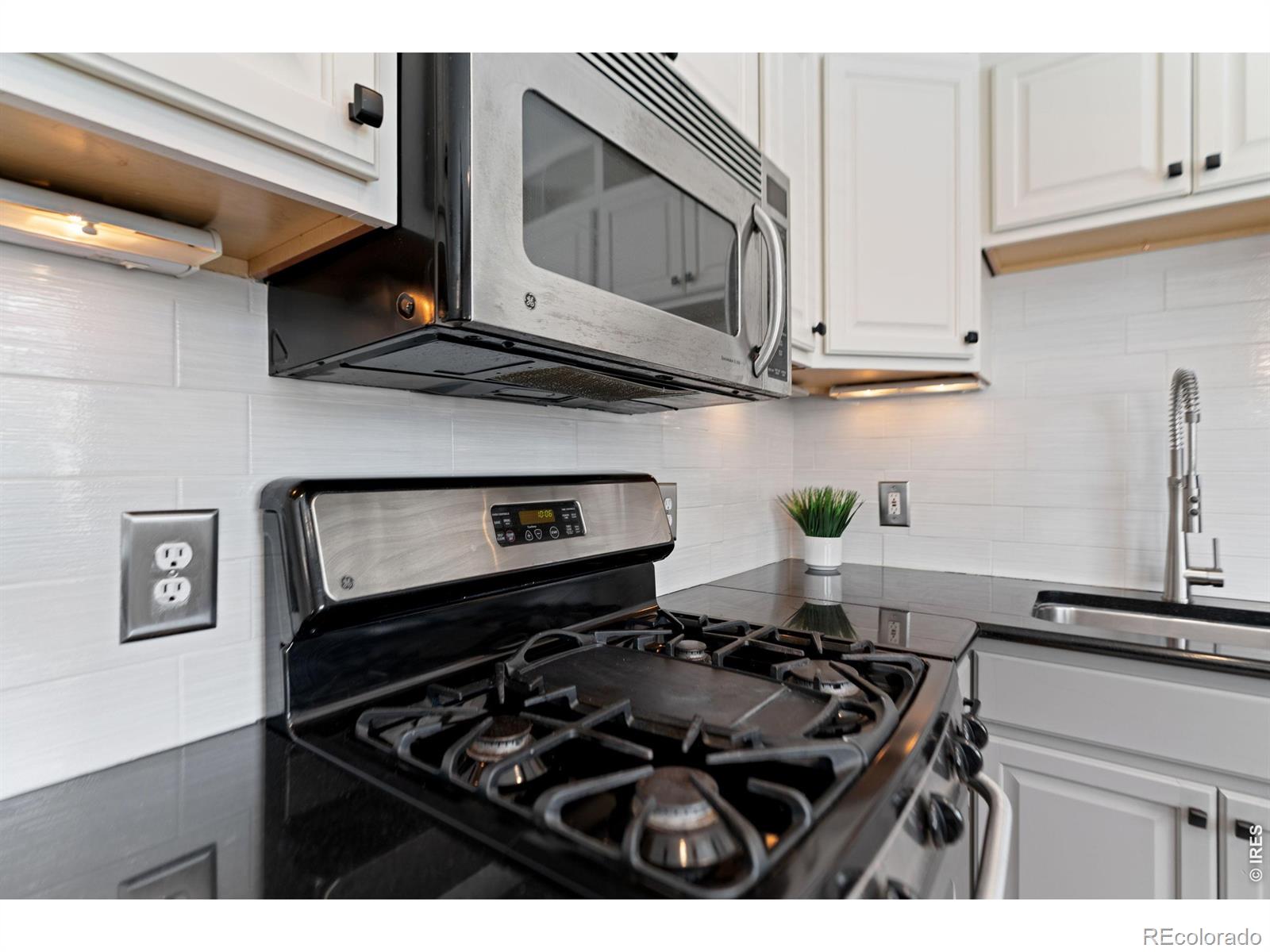 MLS Image #12 for 762  dexter street,denver, Colorado