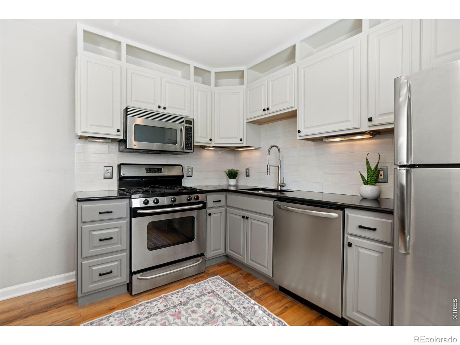MLS Image #18 for 762  dexter street,denver, Colorado