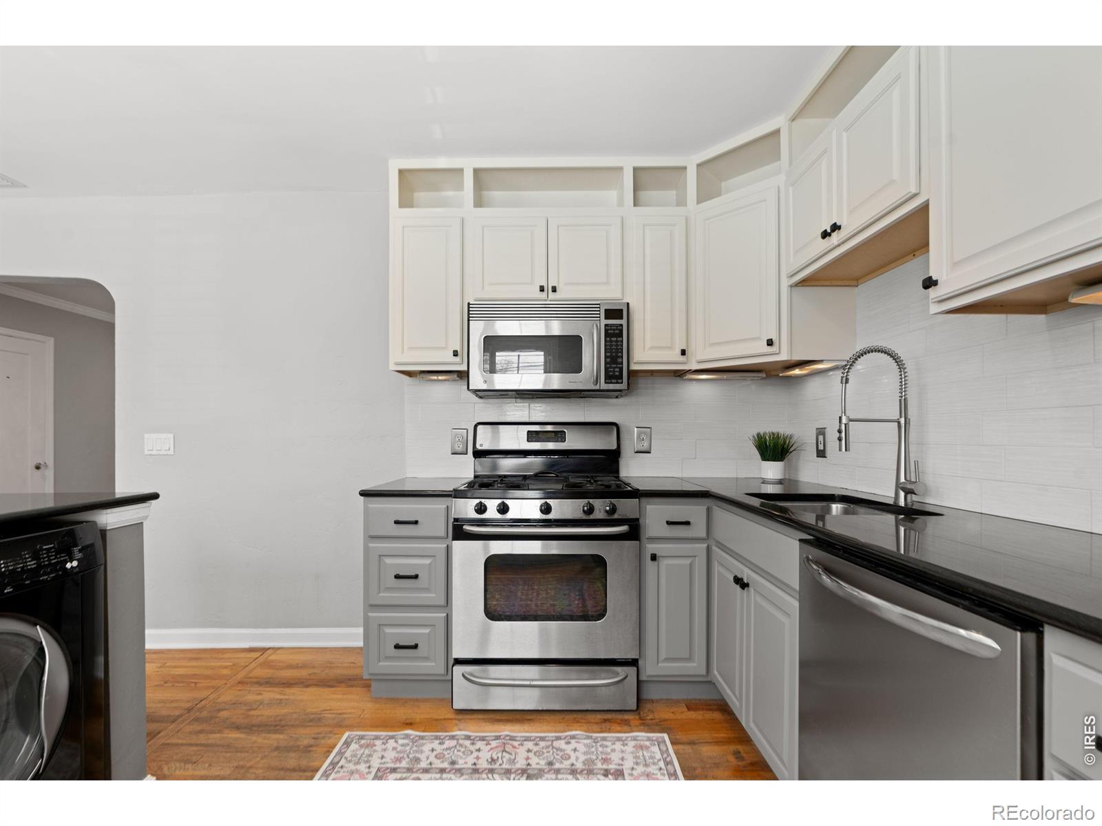 MLS Image #7 for 762  dexter street,denver, Colorado