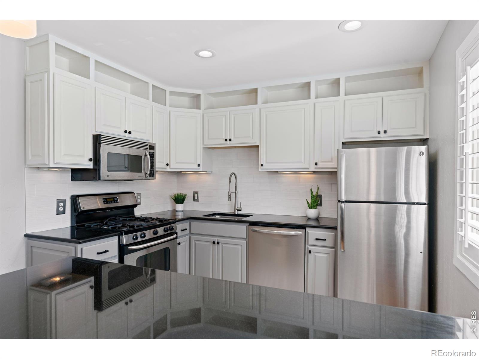 MLS Image #9 for 762  dexter street,denver, Colorado