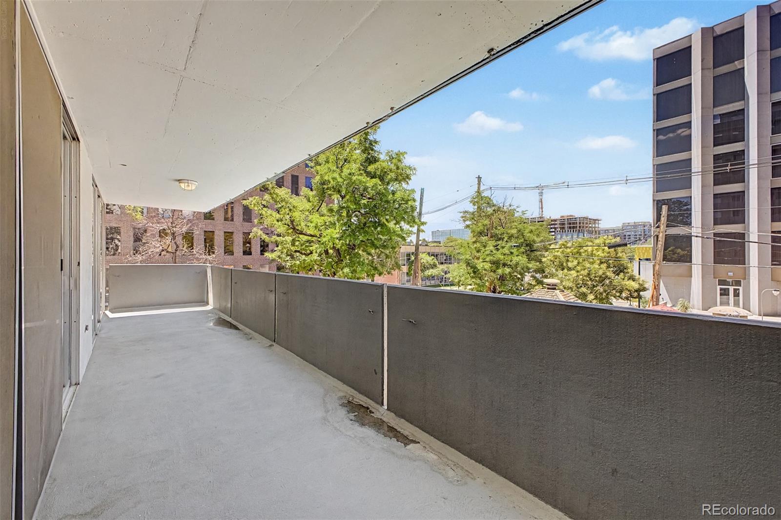 MLS Image #21 for 909 n logan street,denver, Colorado