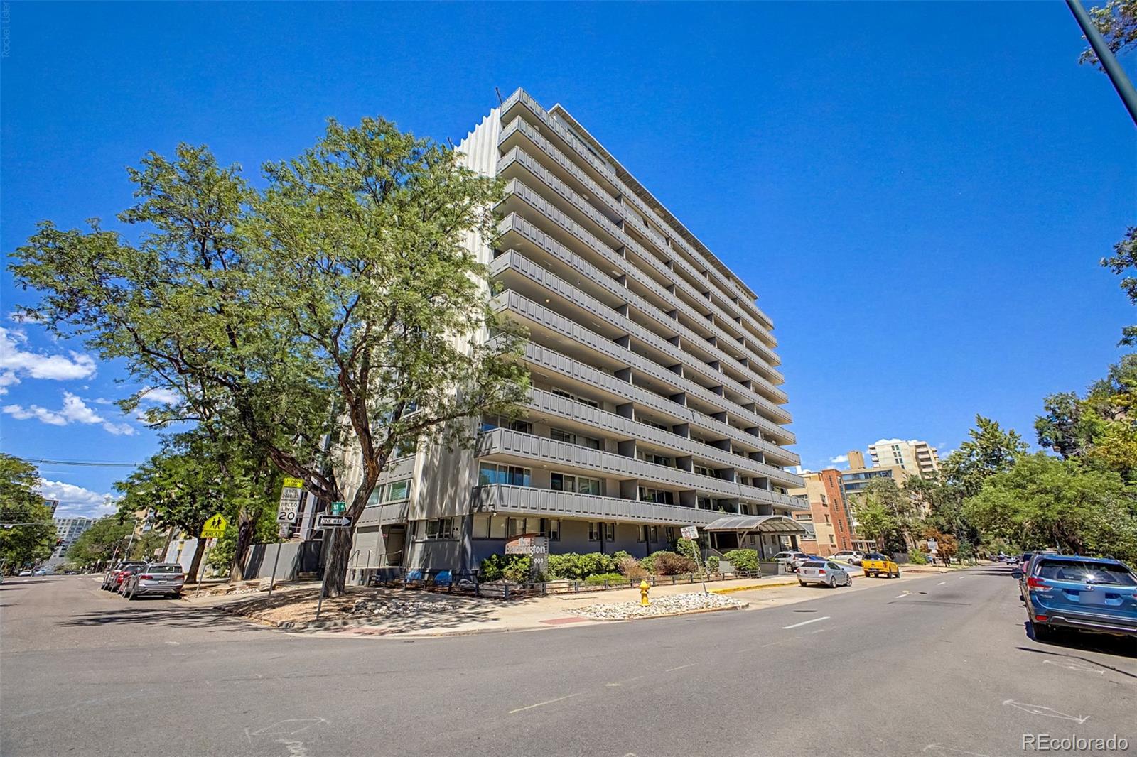 MLS Image #24 for 909 n logan street,denver, Colorado