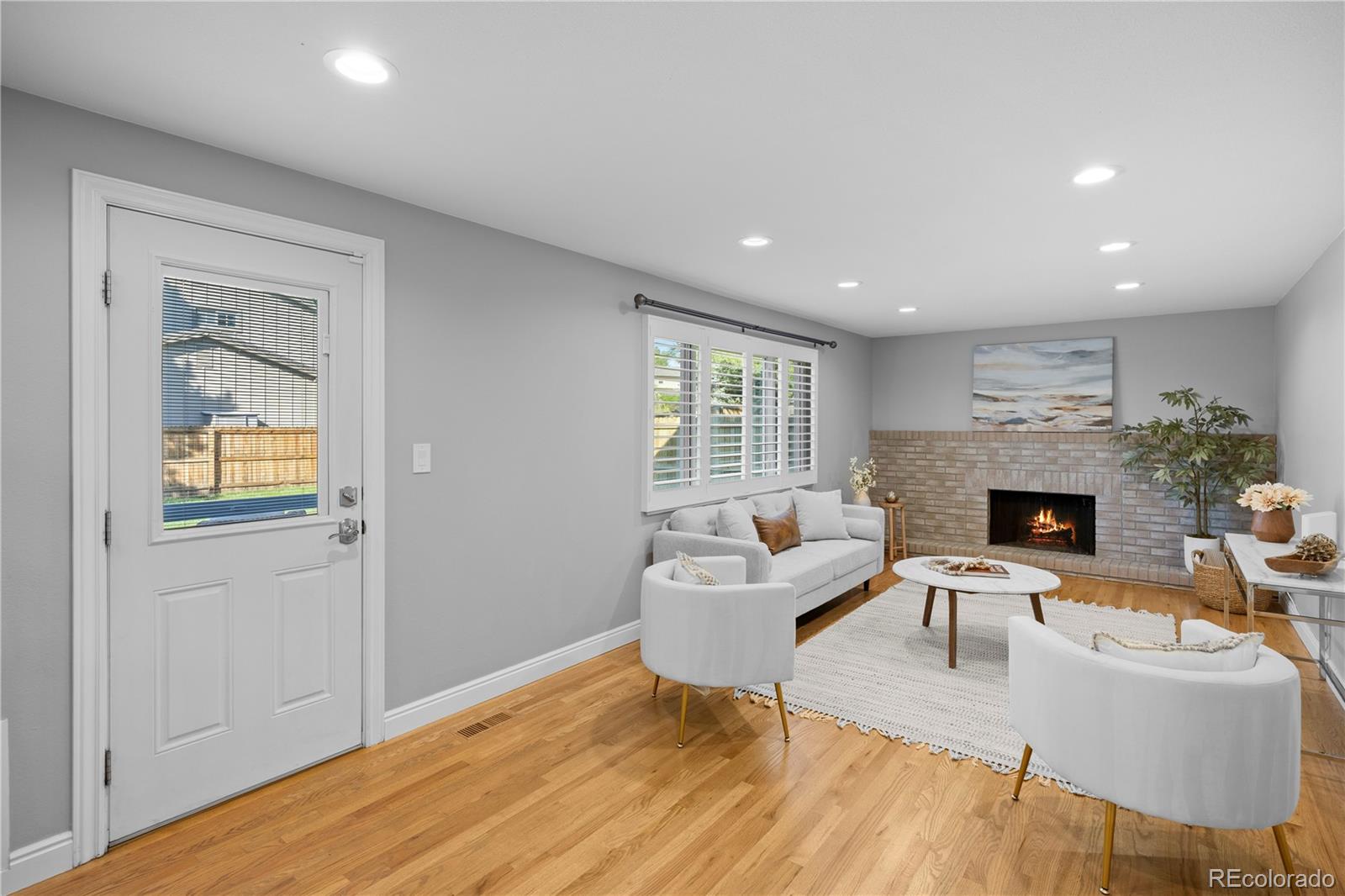 MLS Image #12 for 11025 e berry avenue,englewood, Colorado