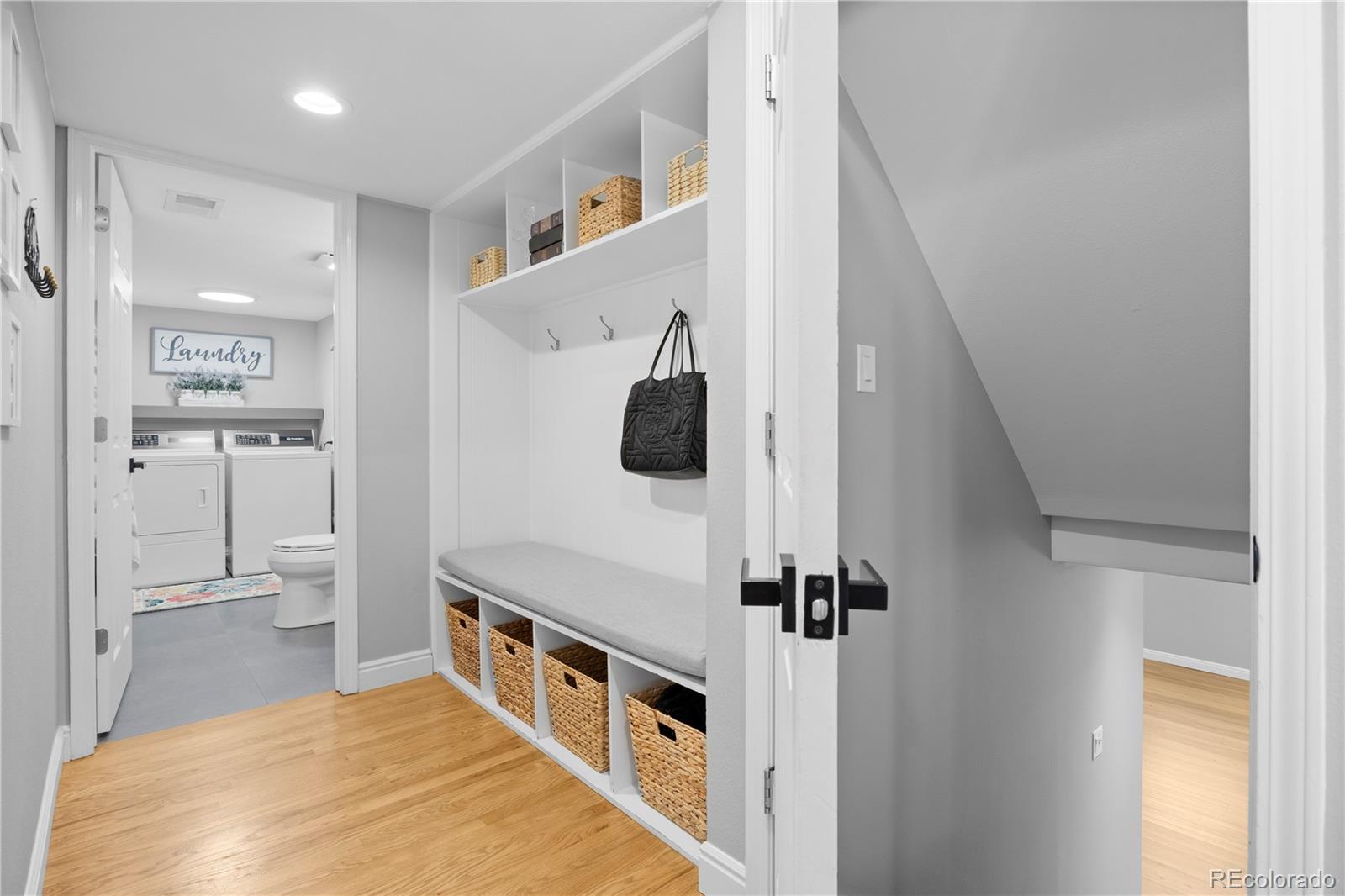 MLS Image #13 for 11025 e berry avenue,englewood, Colorado