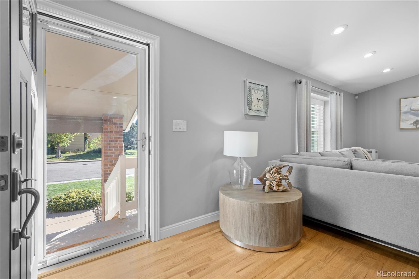 MLS Image #2 for 11025 e berry avenue,englewood, Colorado