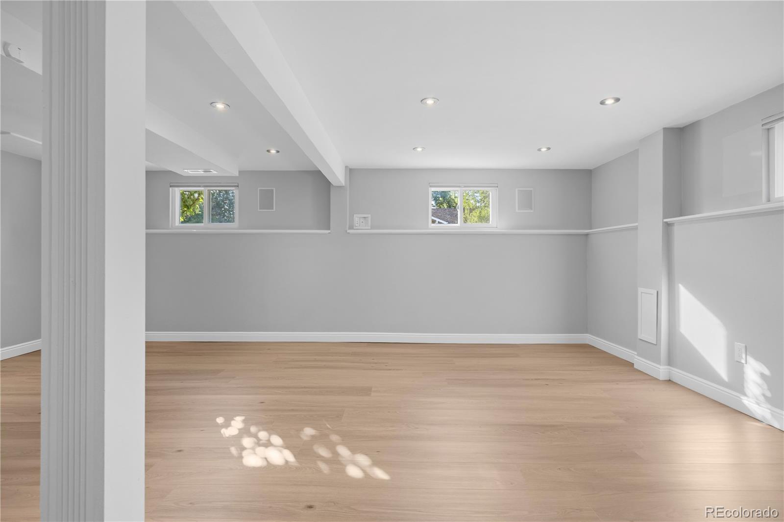 MLS Image #27 for 11025 e berry avenue,englewood, Colorado