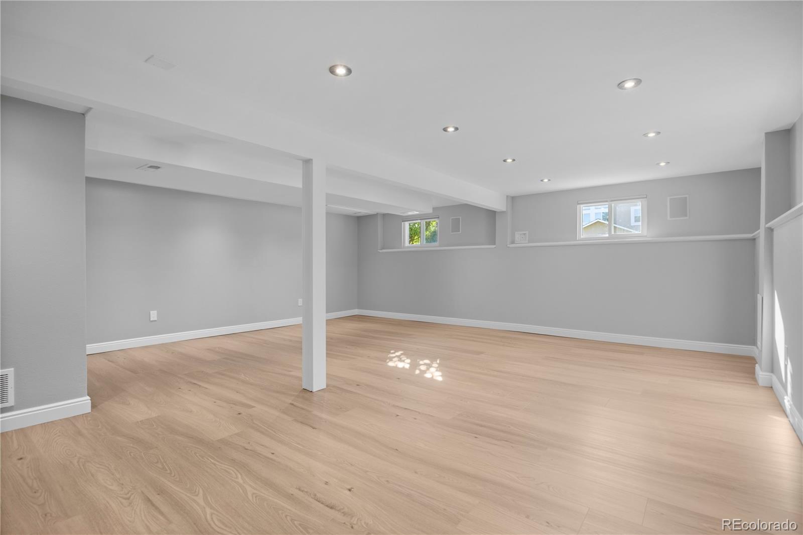 MLS Image #28 for 11025 e berry avenue,englewood, Colorado