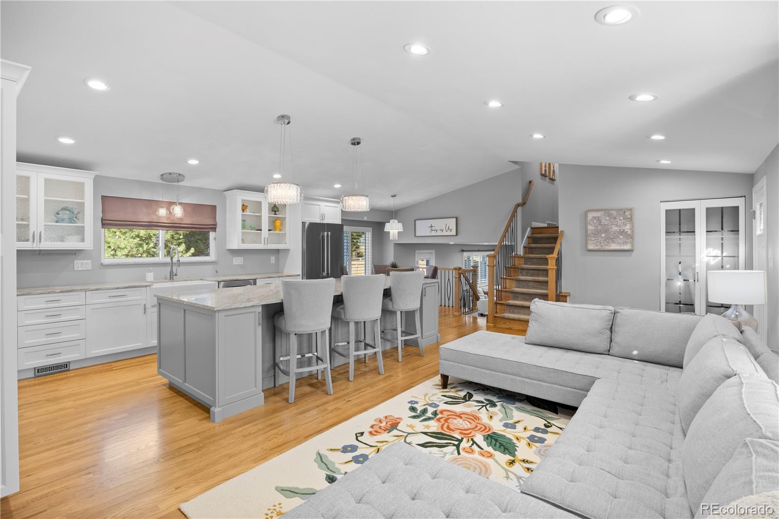 MLS Image #4 for 11025 e berry avenue,englewood, Colorado