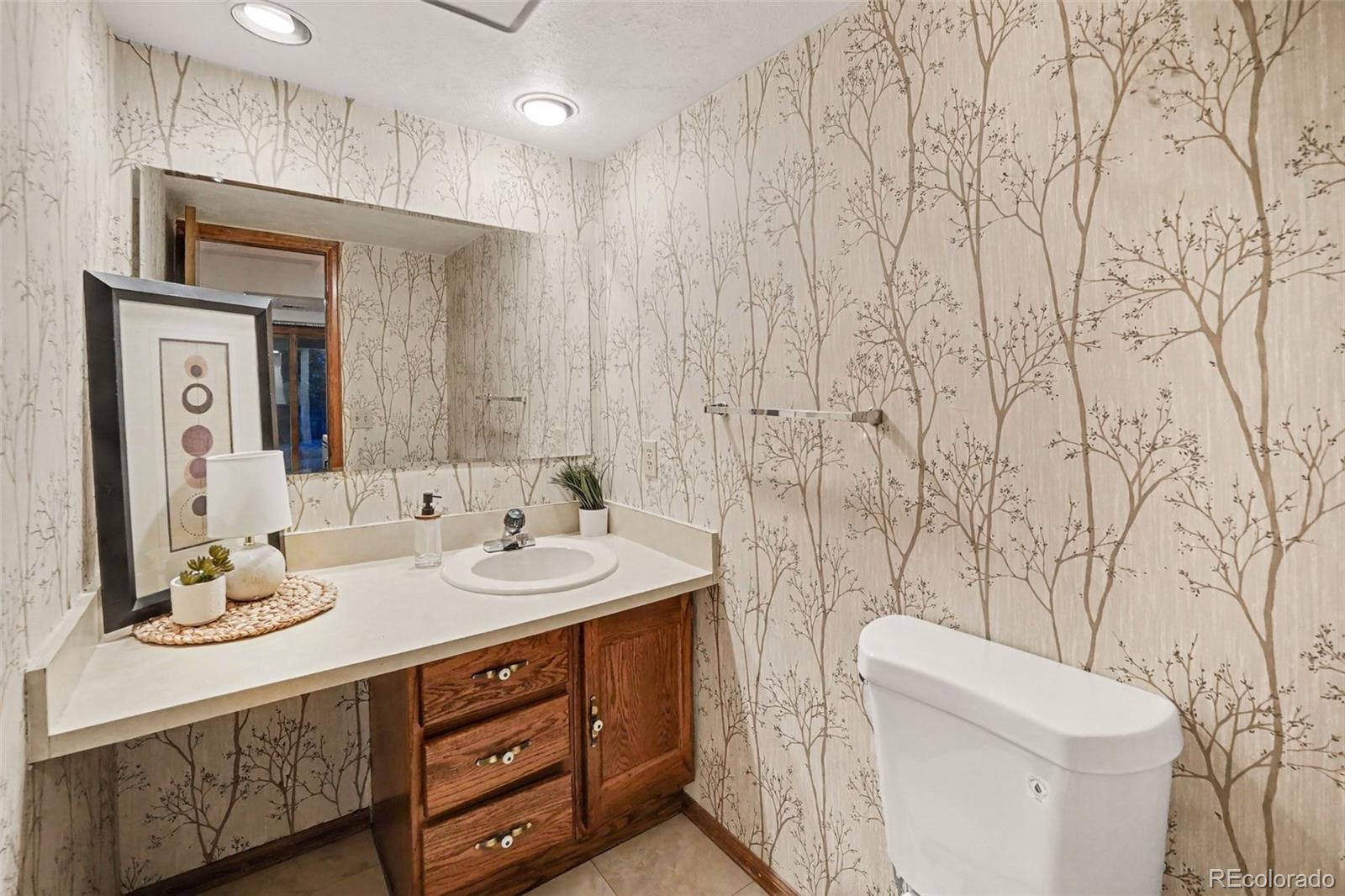 MLS Image #33 for 590 s coors court,denver, Colorado