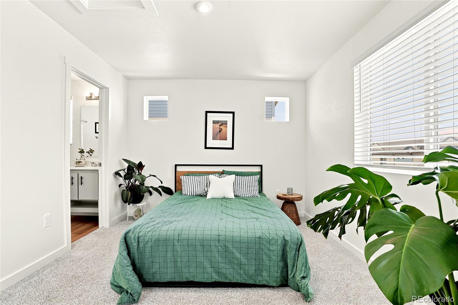 MLS Image #18 for 5026 n walden way,denver, Colorado