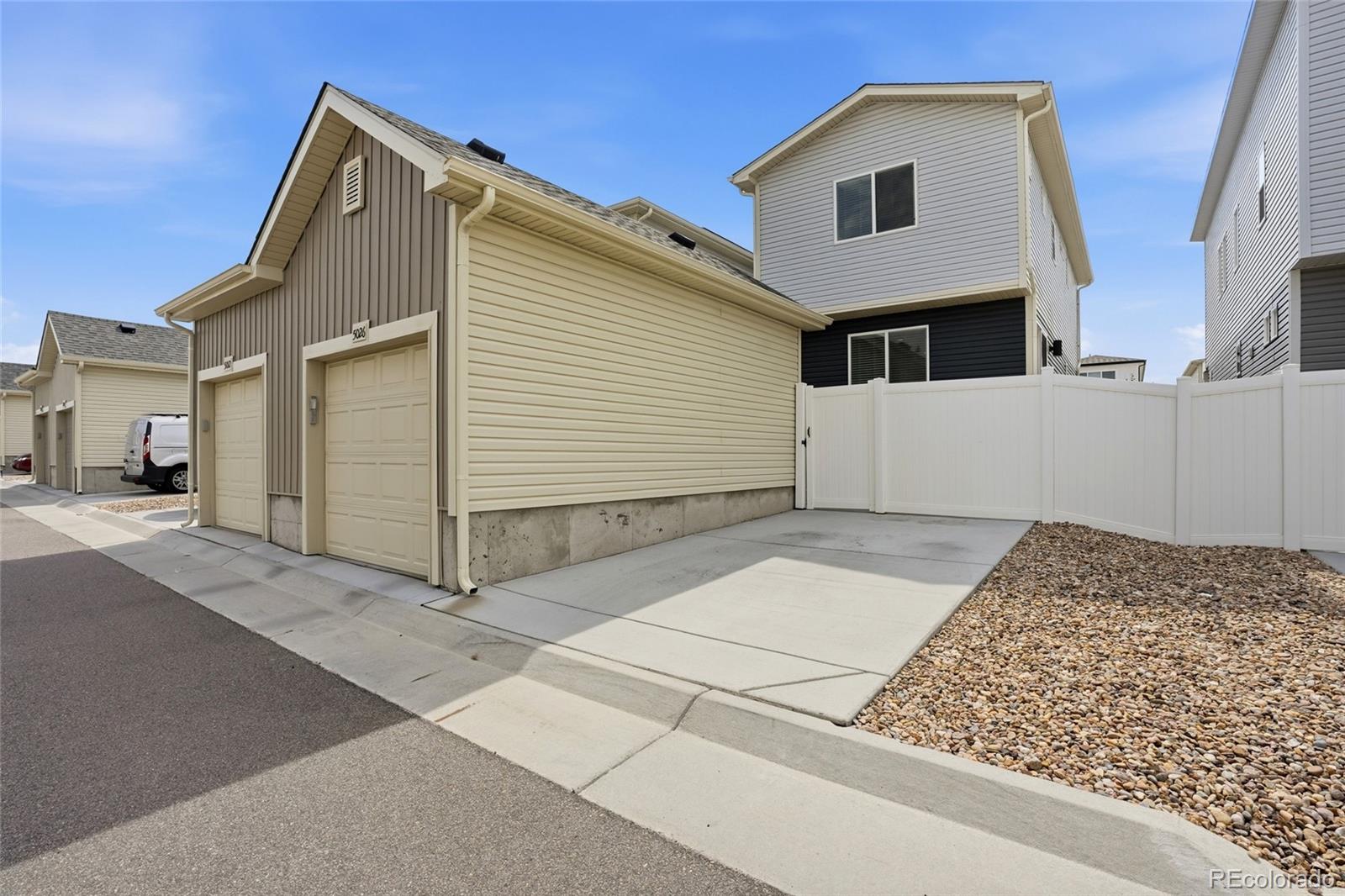 MLS Image #36 for 5026 n walden way,denver, Colorado