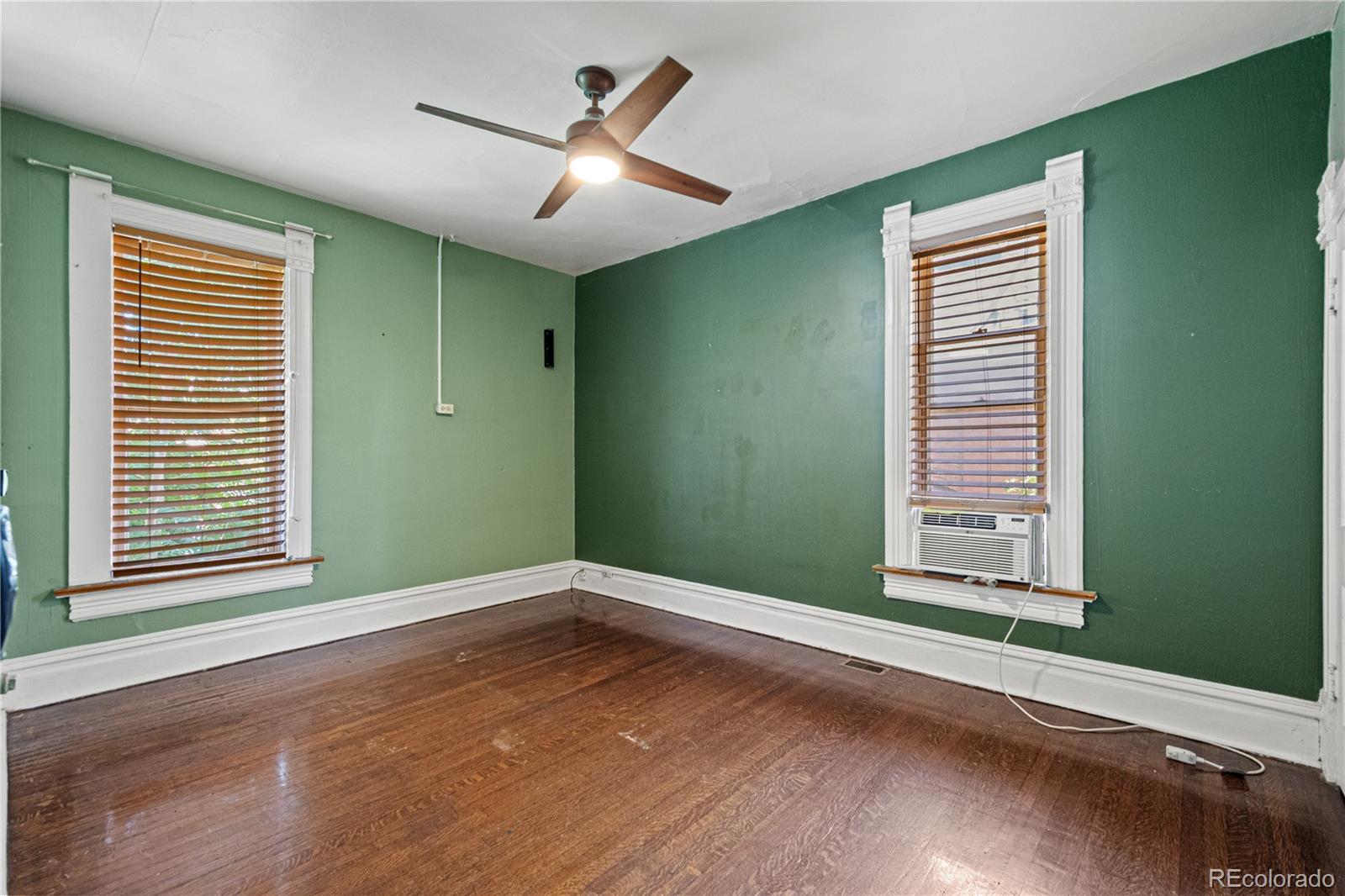 MLS Image #24 for 1325  josephine street,denver, Colorado