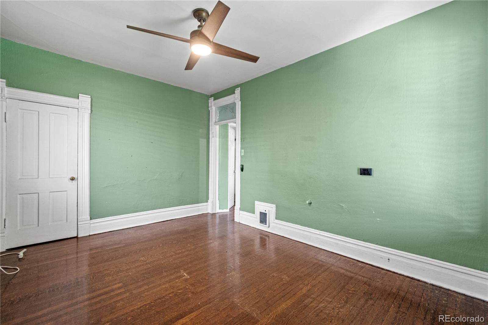 MLS Image #25 for 1325  josephine street,denver, Colorado
