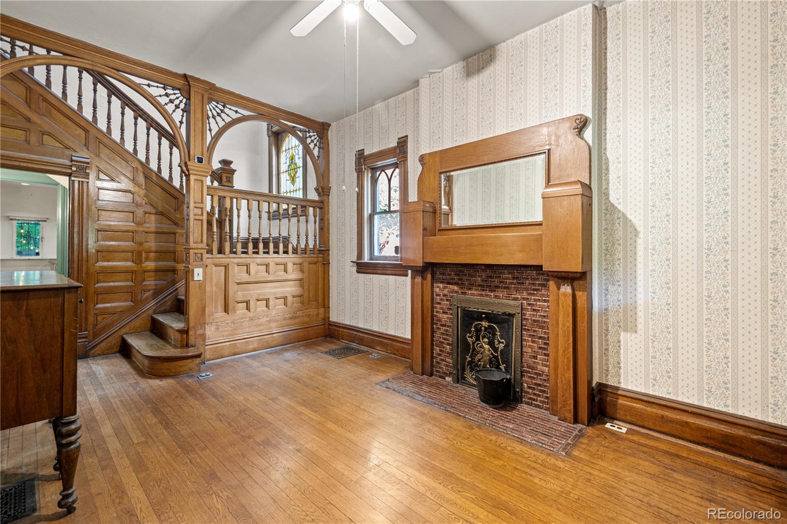 MLS Image #5 for 1325  josephine street,denver, Colorado