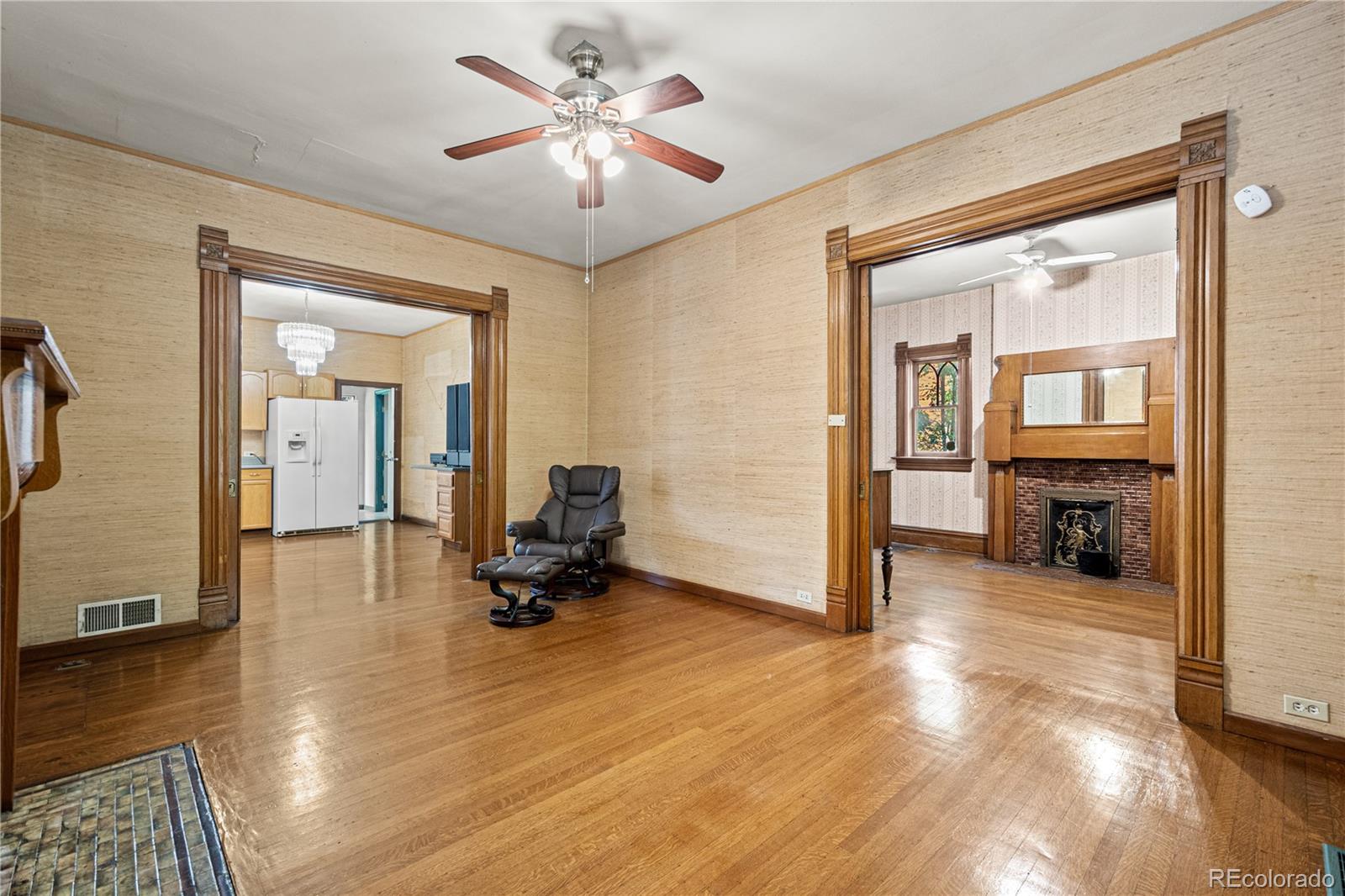 MLS Image #7 for 1325  josephine street,denver, Colorado