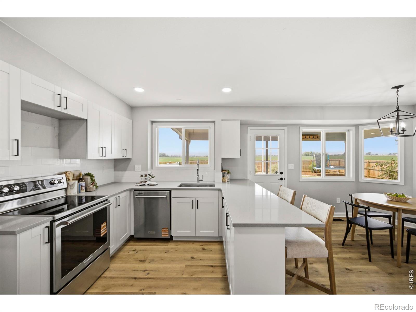 MLS Image #8 for 201  cheyenne drive,berthoud, Colorado