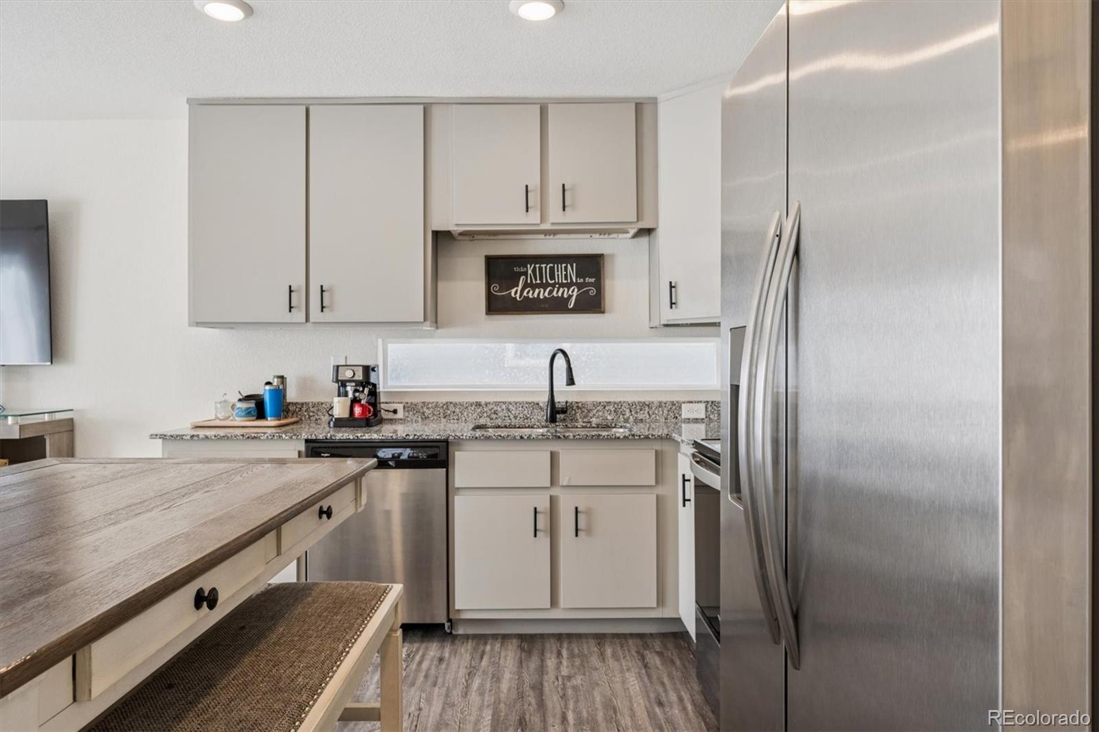 MLS Image #5 for 18222 e 51st place,denver, Colorado