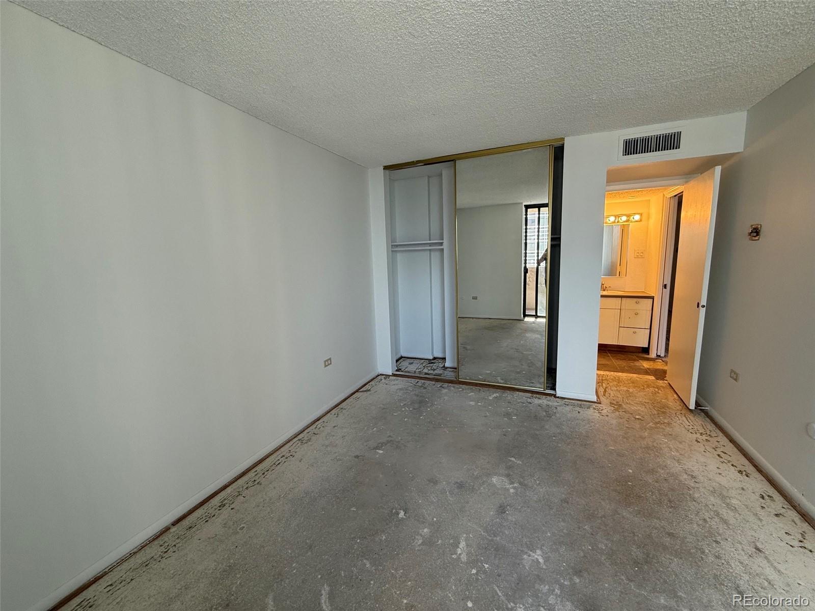 MLS Image #11 for 1020  15th street,denver, Colorado