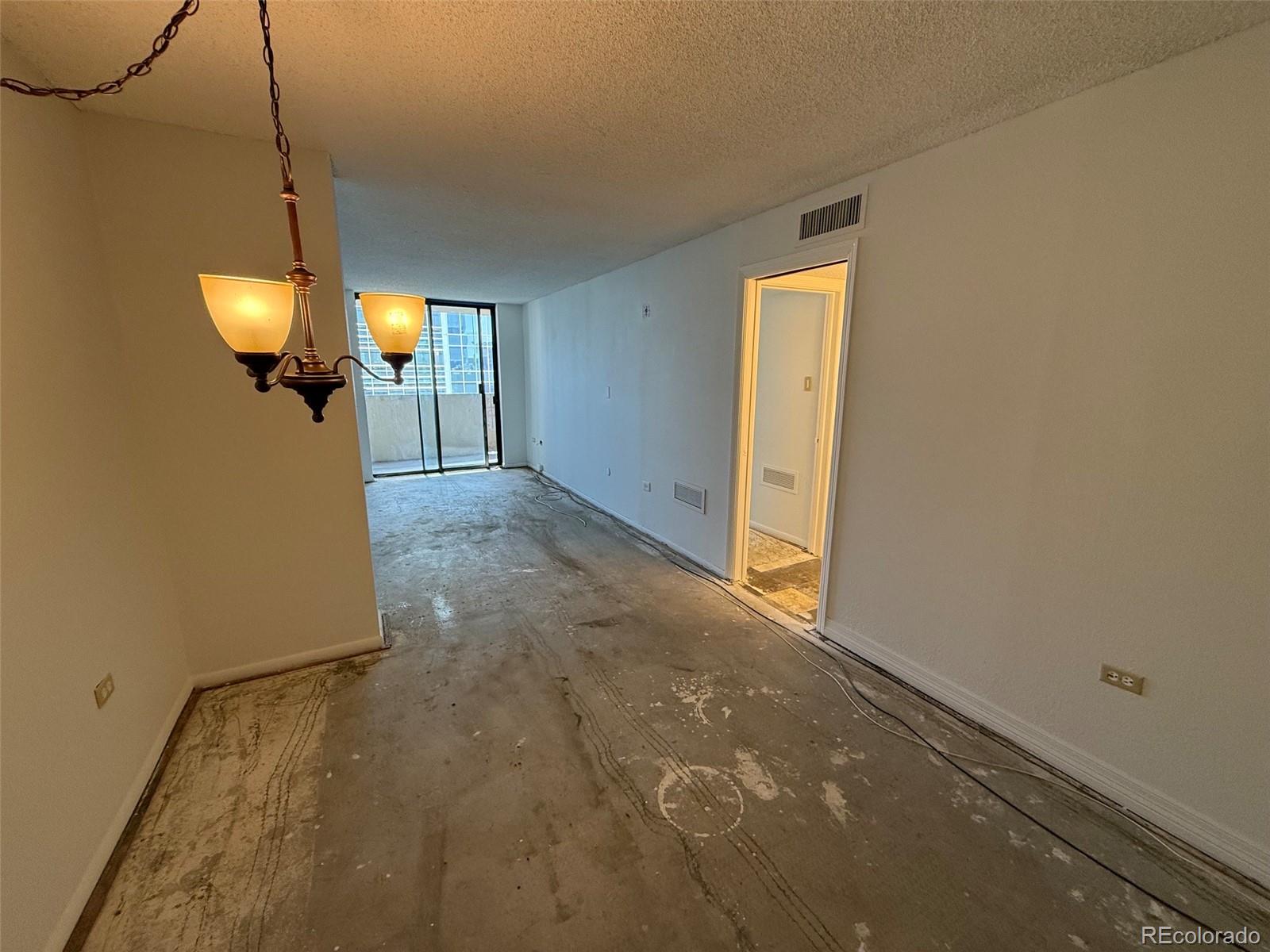 MLS Image #6 for 1020  15th street,denver, Colorado
