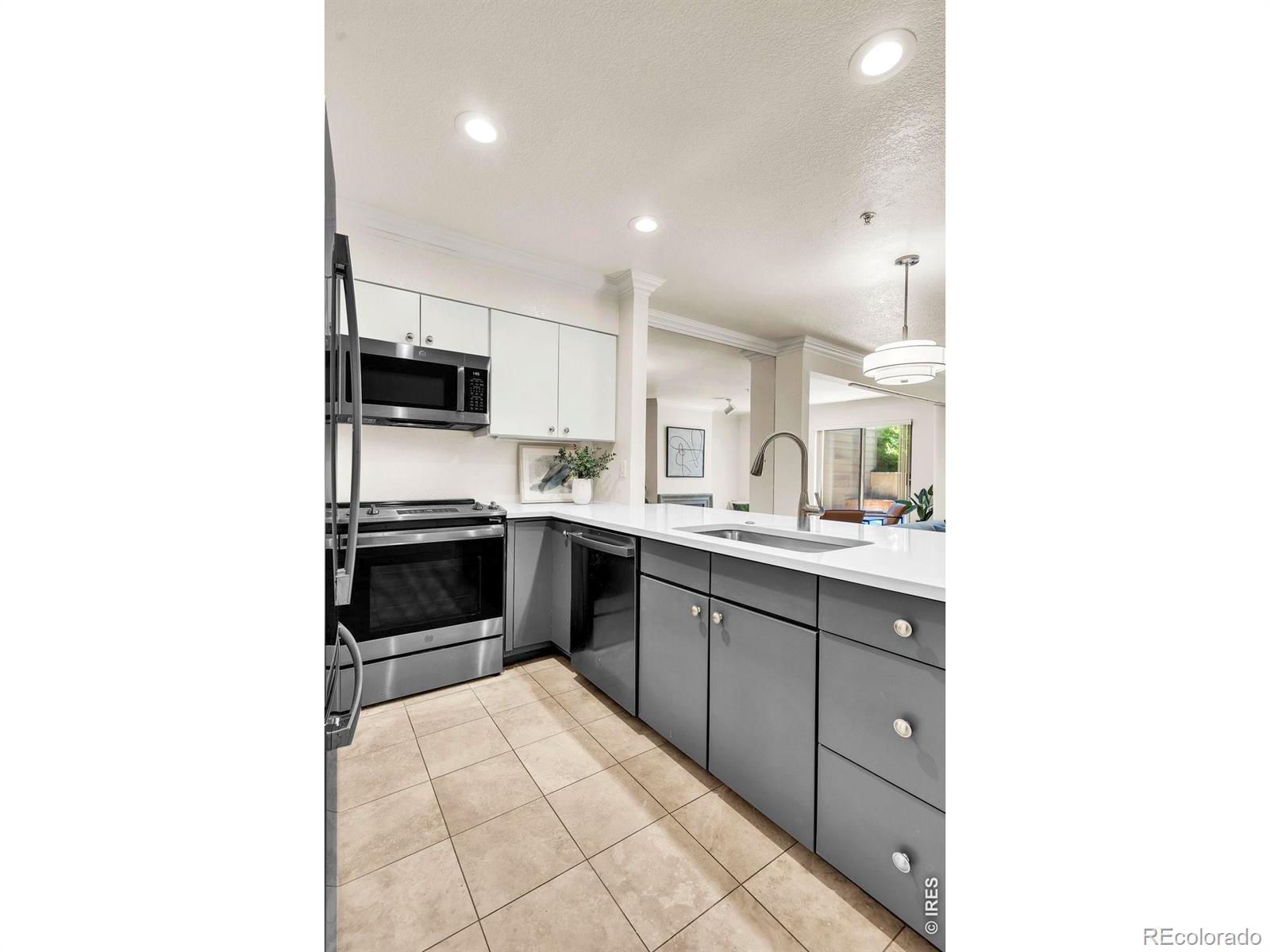 MLS Image #3 for 848  walnut street,boulder, Colorado