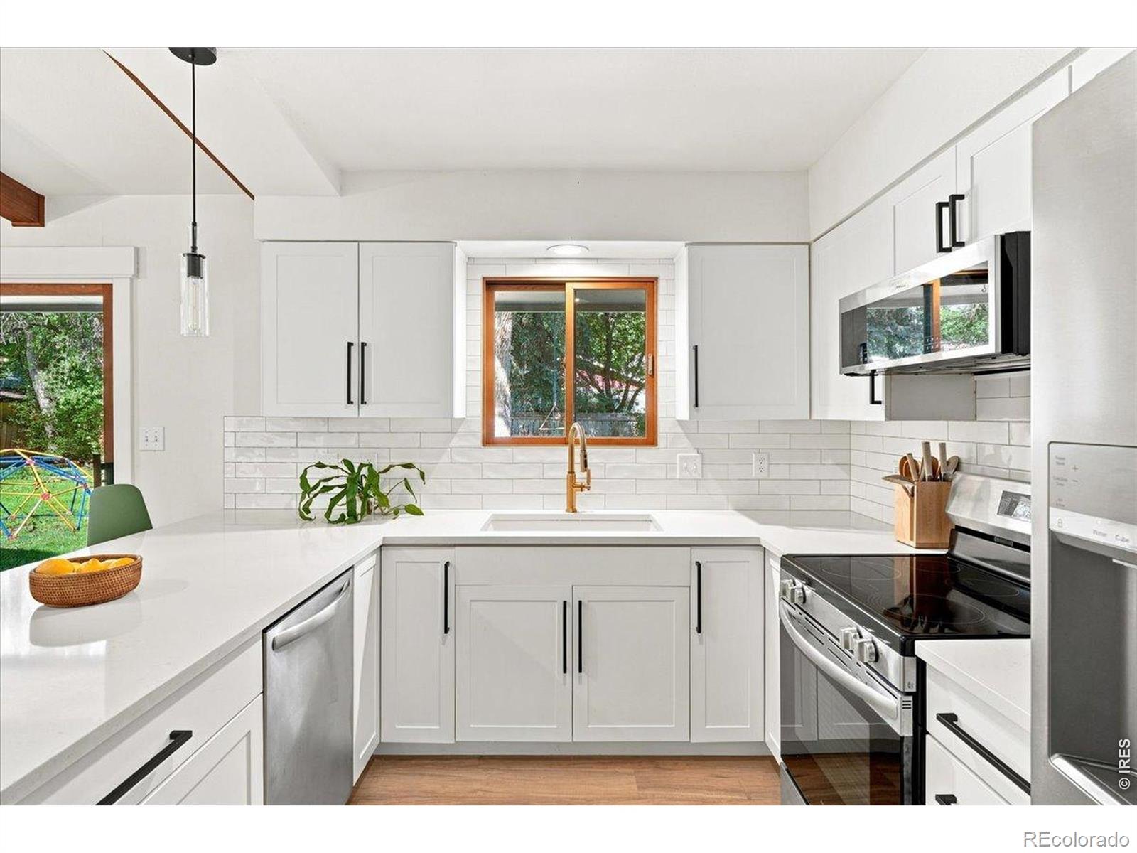 MLS Image #17 for 1809  seminole drive,fort collins, Colorado