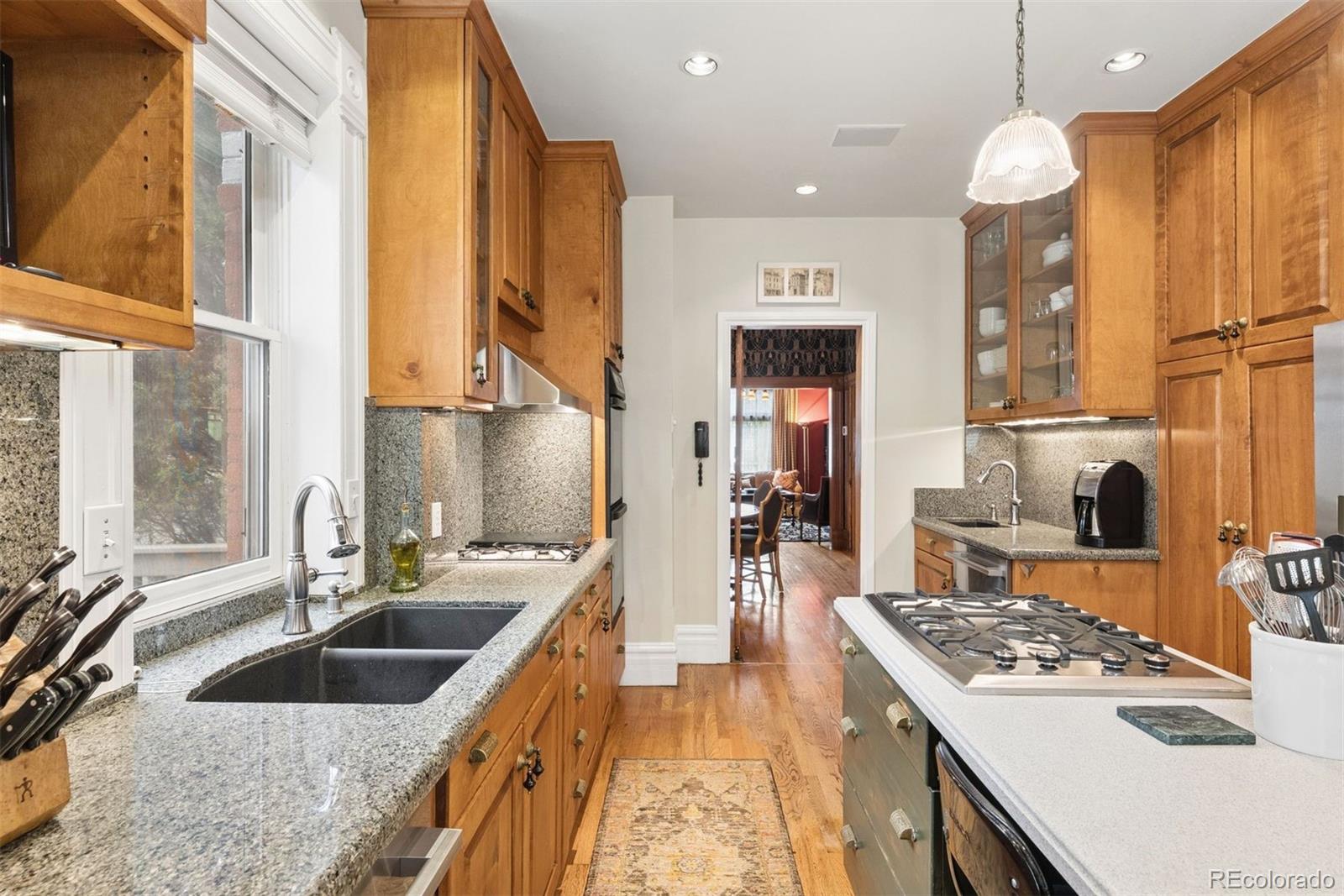 MLS Image #23 for 1360 n corona street,denver, Colorado