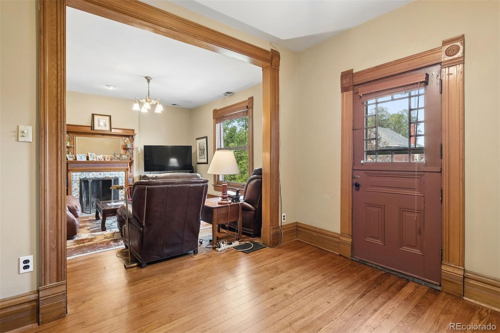 MLS Image #33 for 1360 n corona street,denver, Colorado