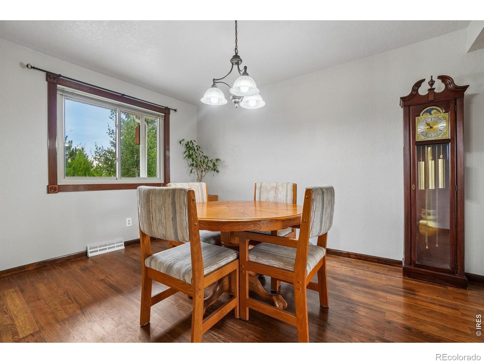 MLS Image #12 for 4901  beverly drive,berthoud, Colorado